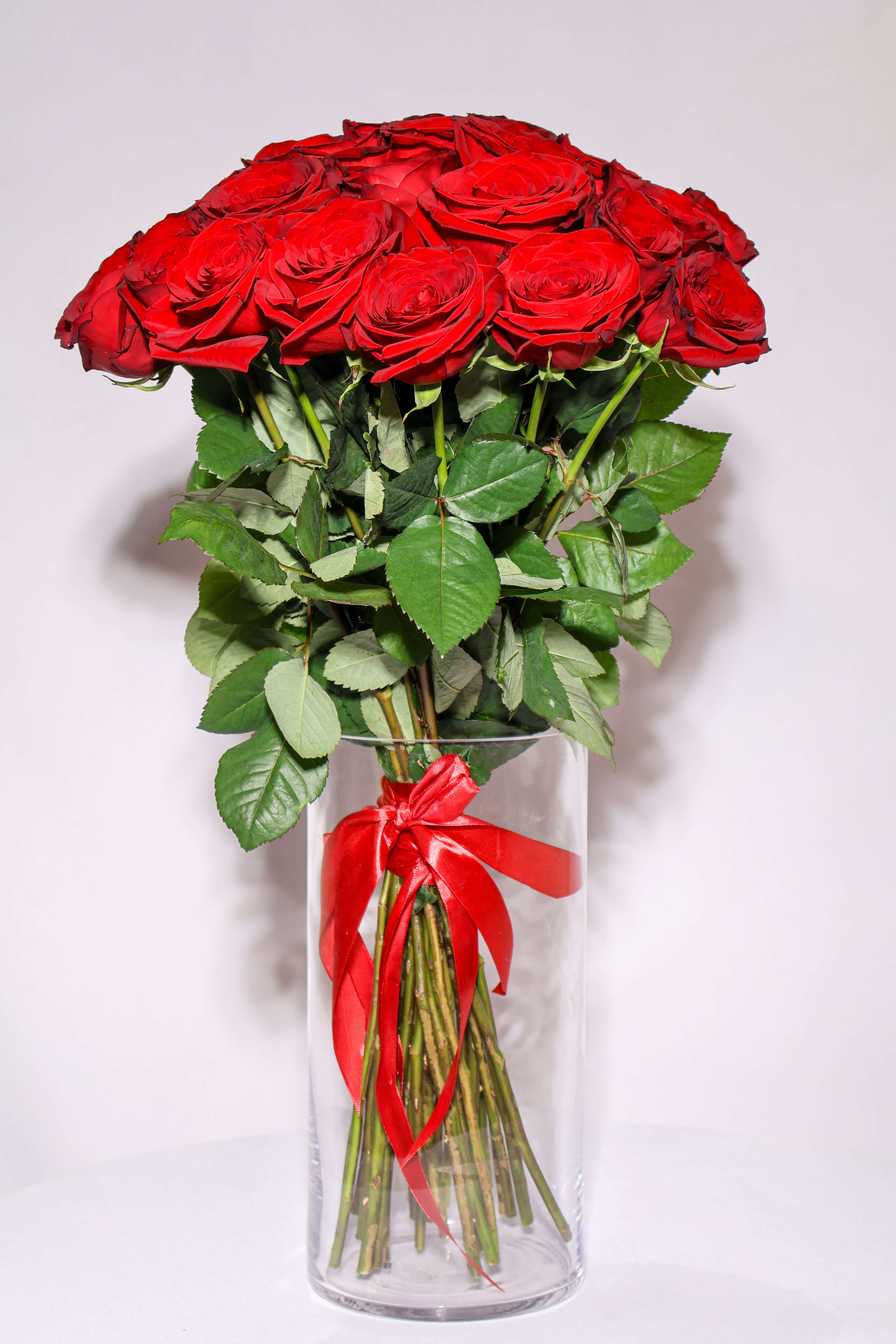 Թավշյա Կարմիր Վարդերի Փունջ - Thumbnail 3 of 3 | Flowers Theory