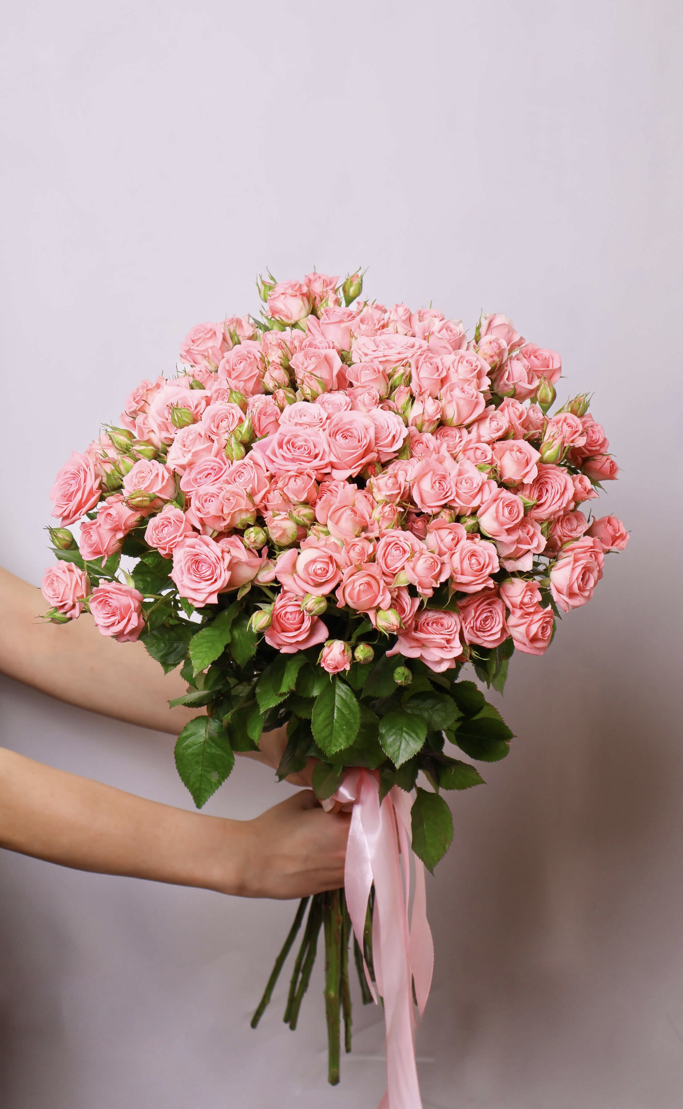 Classic Rose Bouquet - Thumbnail 1 of 3 | Flowers Theory