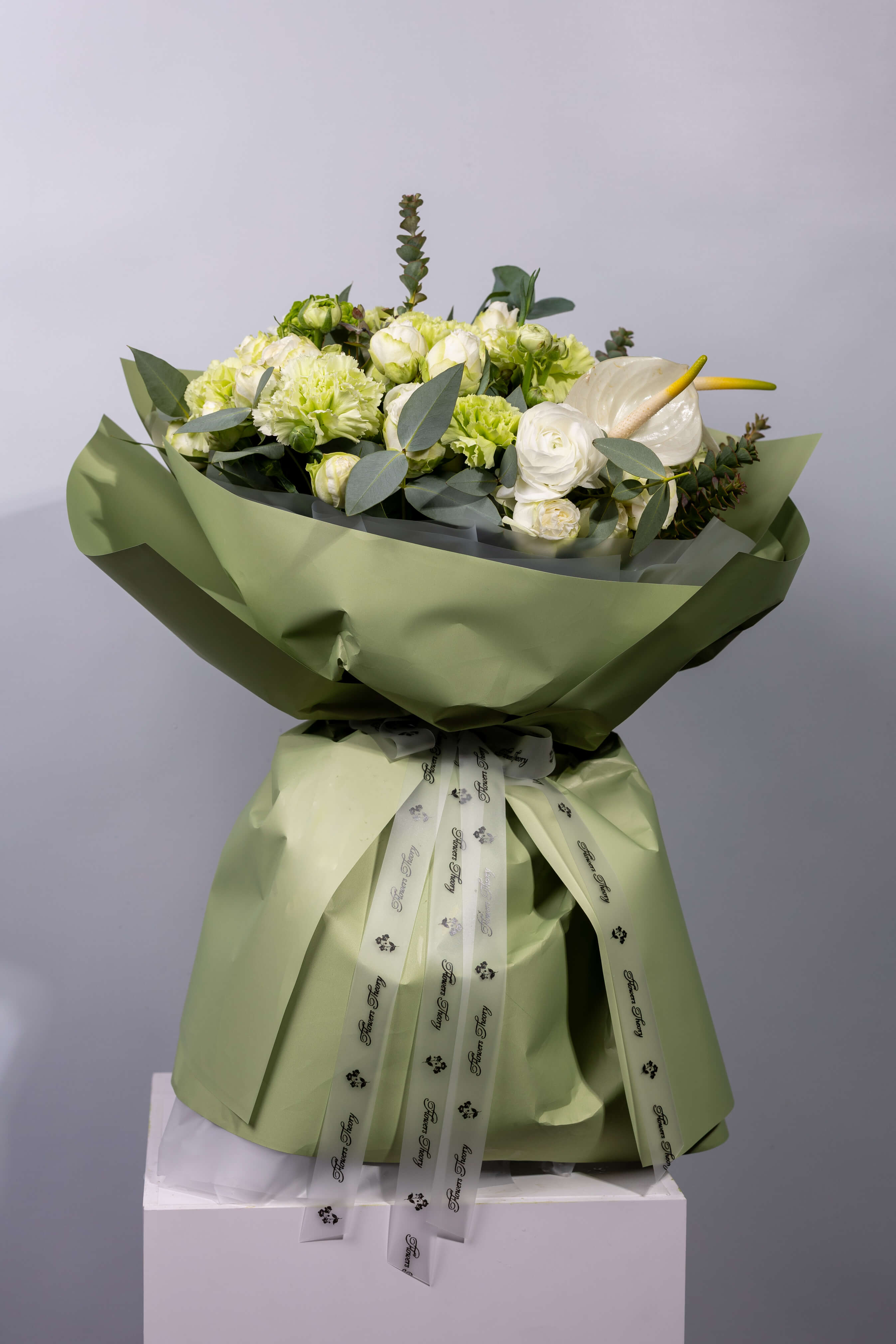 Букет «Свежий сад» с розами и антуриумом - Thumbnail 2 of 3 | Flowers Theory