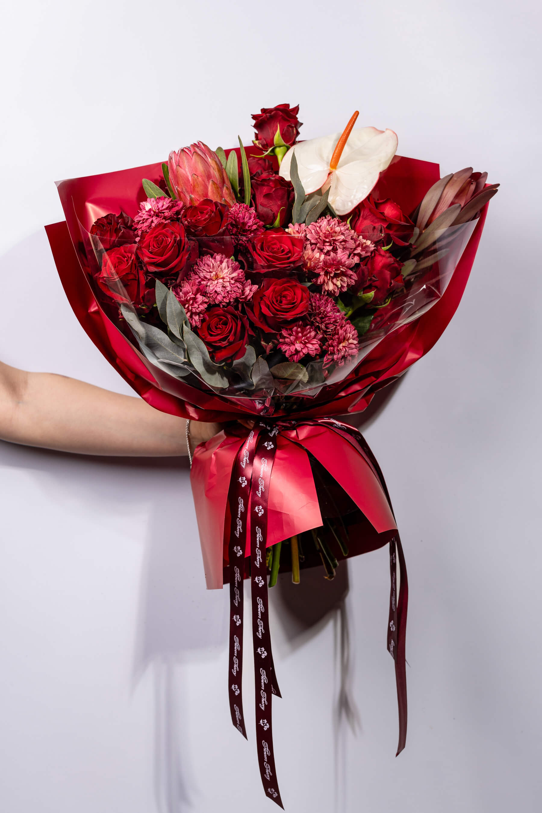 Bold Red Bouquet – Վարդեր, Պրոտեա, Անթուրիում, Քրիզանթեմներ - Thumbnail 1 of 2 | Flowers Theory